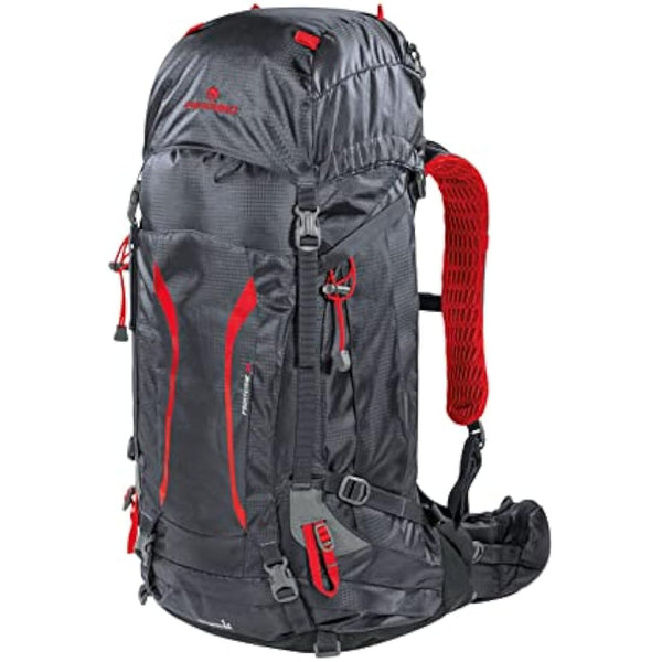 Ferrino Men's Finisterre trekking backpack.