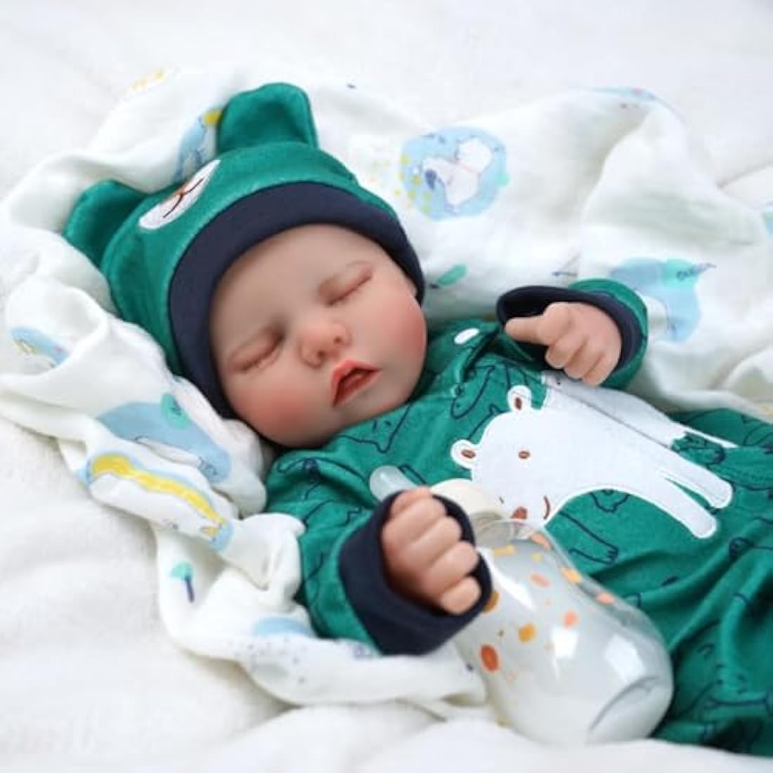 JIZHI Reborn-Baby Dolls 17 Inch Reborn Dolls Realistic Newborn Baby Dolls Softness Body Poseable Full vin-yl Body Boy Like a Lifelike Baby with Feeding Kit Box for Kids,Green Boy
