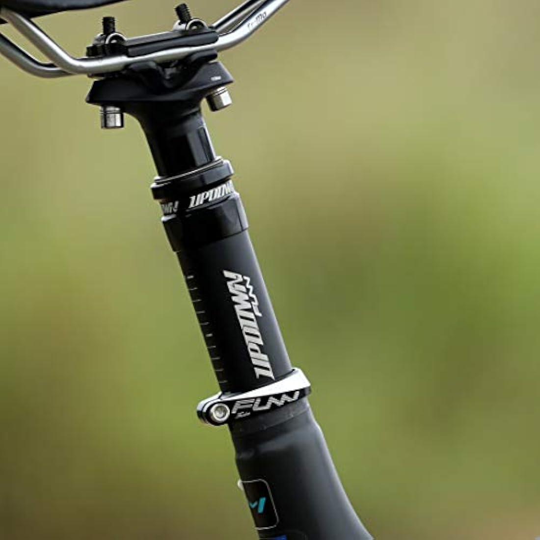 Funn Frodon Bolt-On Bike Seat Clamp with 34.9mm Inner Diameter, Durable and Lightweight Alloy Bicycle Seat Post Clamp for Mountain Bike, BMX Bike, Road Bike (Red)