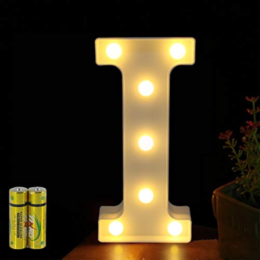 HONPHIER® Letter Lights Decorative LED Alphabet Lights Marquee Decoration Light Up Sign Night Light Battery Operated for Birthday Party Wedding Receptions Holiday Bar Home Bedroom Bath Bar Decor (I)
