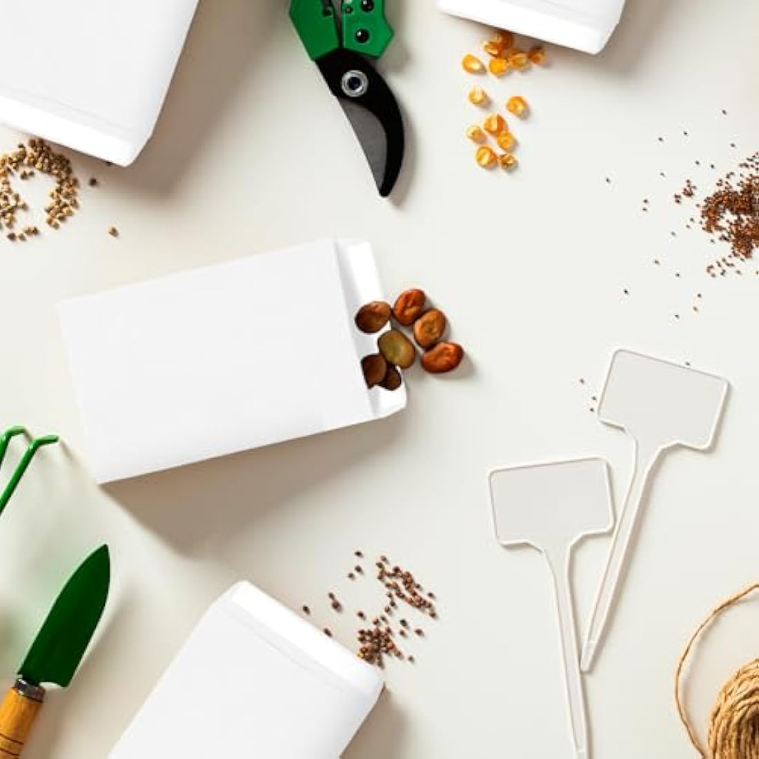 100Pcs Small White Envelopes, Self-Adhesive Seed Envelopes Seed Packets Kraft Paper Coin Envelopes Money Envelopes for Wages, Seeds, Coins, Beads or Stamps(10x6cm/3.9x2.4inch)