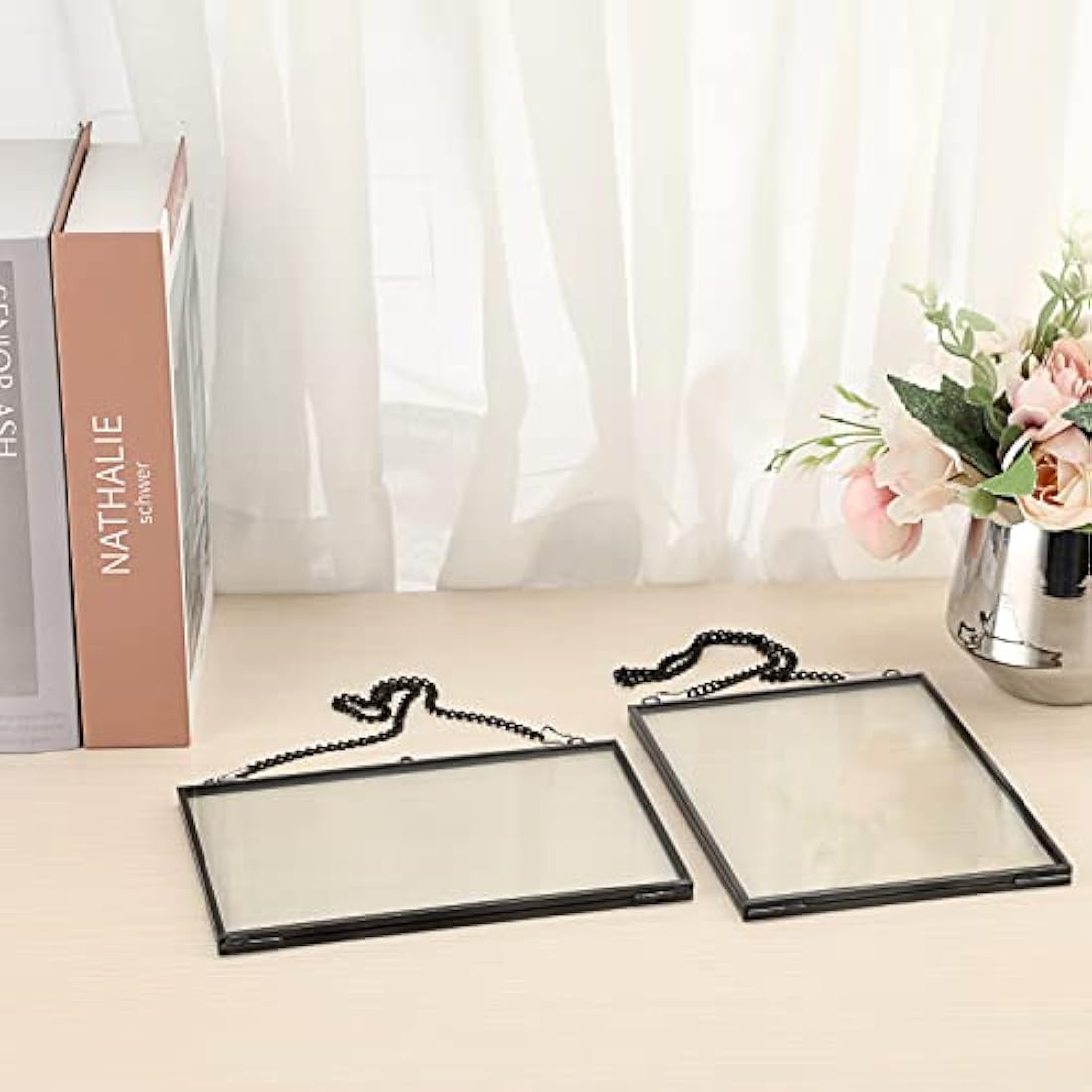 SUMTree Set of 2 Black Glass Hanging Photo Picture Display Frame, Floating Glass Picture Frame with Chain for Family Tree Mini Photo, Gallery Wall Art Work, Pressed Flower, collage, etc, 5 * 7 inch