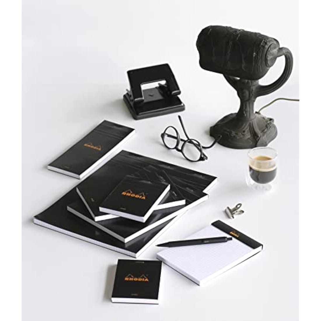 RHODIA 186009C - Stapled Notepad N°18 Black - A4 - Lined - 80 Detachable Sheets - White Clairefontaine Paper 80 g/m² - Coated Card Cover - Pack of 5 pads
