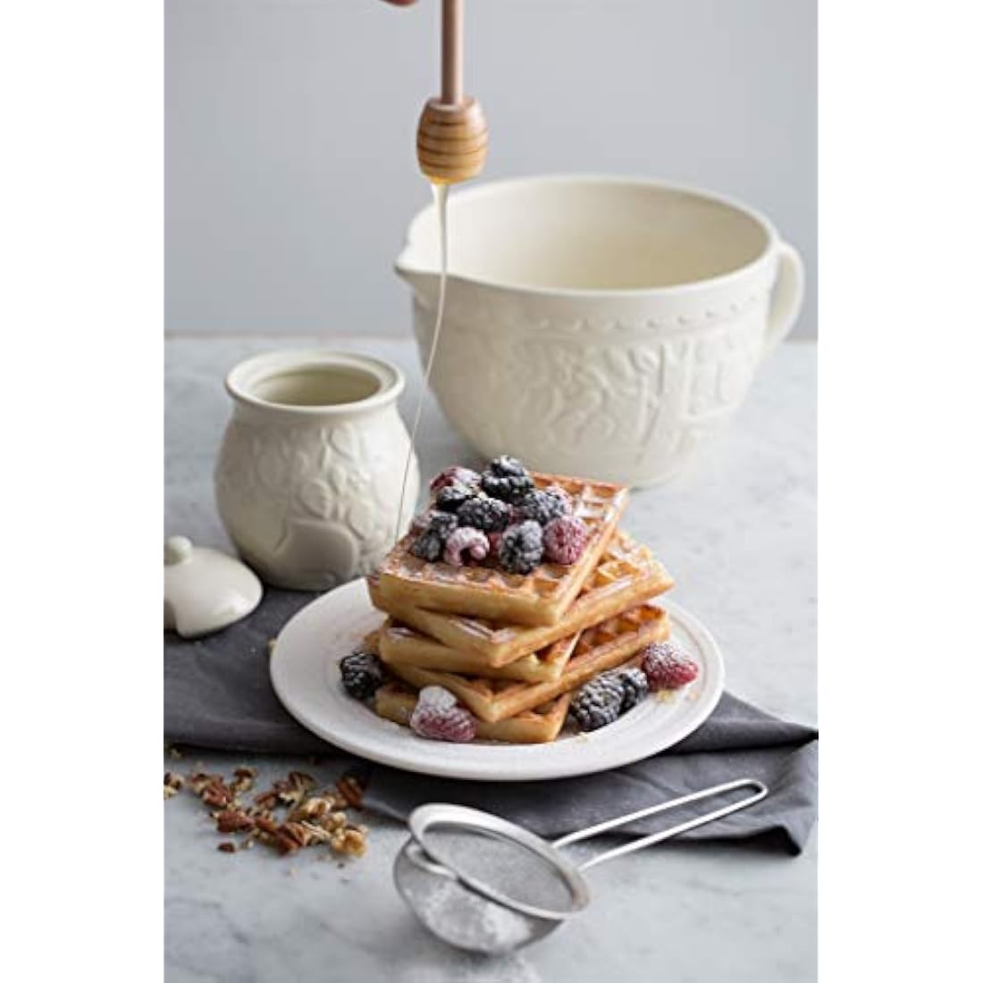 Mason Cash in The Forest White 1 L Stoneware Measuring Jug