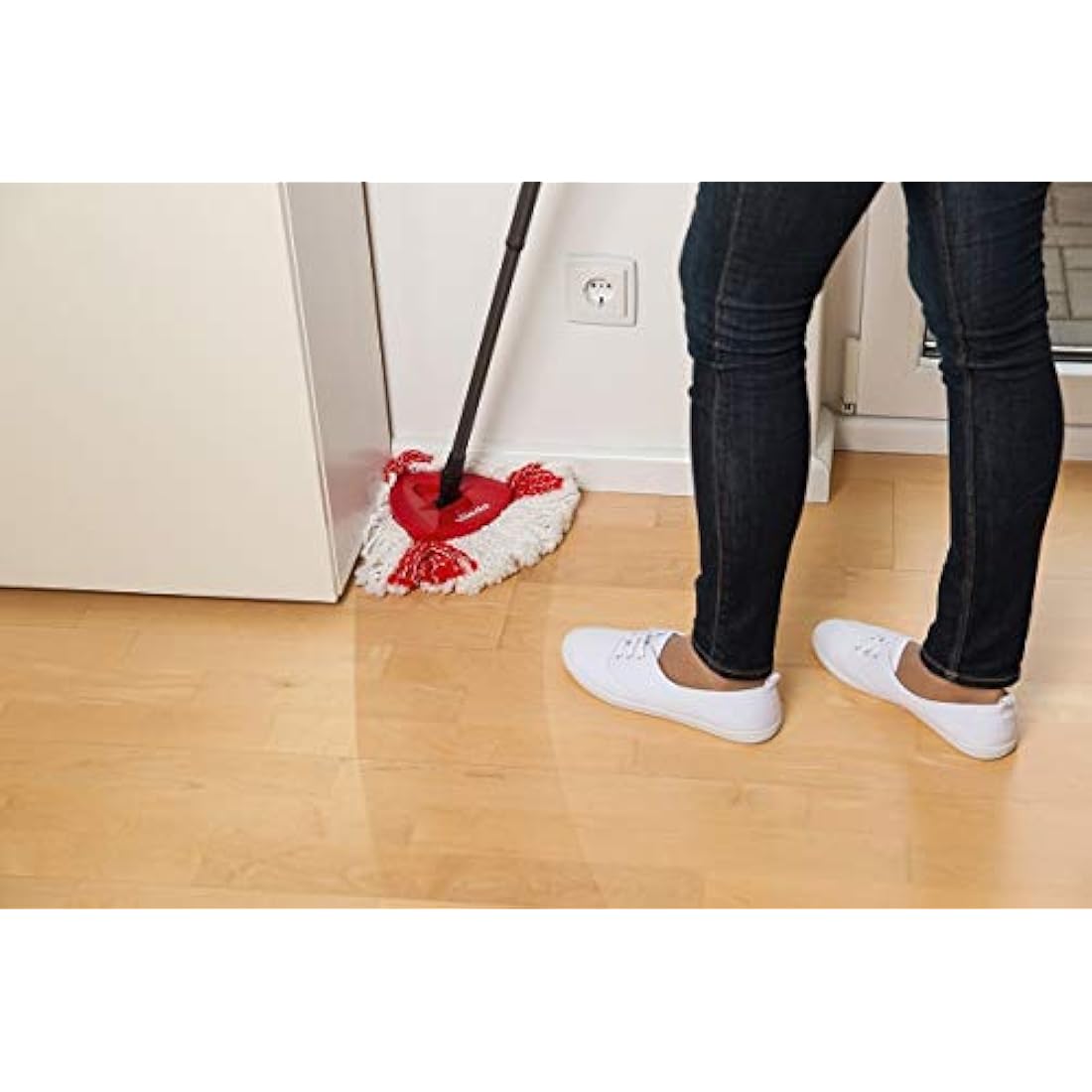 Vileda Turbo 2in1 Spin Mop Refill, Pack of 2 Turbo 2in1 Mop Head Replacements, Fits all Vileda Turbo Mops, Authentic Vileda Mop Head,Red,16.5 x 30 x 22 cm