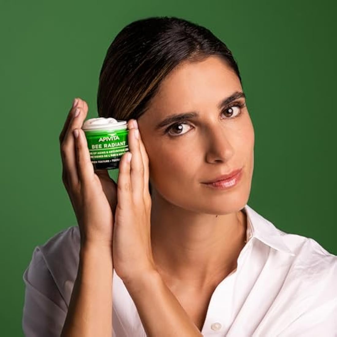 Apivita Bee Radiant Signs of Aging & Anti-Fatigue Face Cream 50ml - Antiwrinkle Moisturizer for Dry Skin With Propolis & White Peony - Fights Lines, Wrinkles & Fatigue Signs, Boosts Brightness