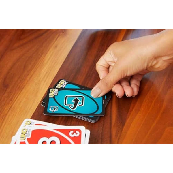 Mattel Games UNO FLIP! Family Card Game, with 112 Cards in a Sturdy Storage Tin, Makes a Great Gift for 7 Year Olds and Up, GDG37