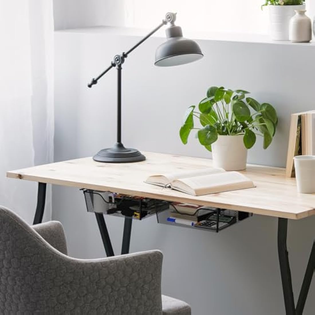 2 Pack Pull Out Basket Storage Under Shelf , Under Cabinet Hanging Drawer, Metal Wire Mesh Storage Basket Organizer for Kitchen, Office, Wardrobes, Cupboard Storage Black