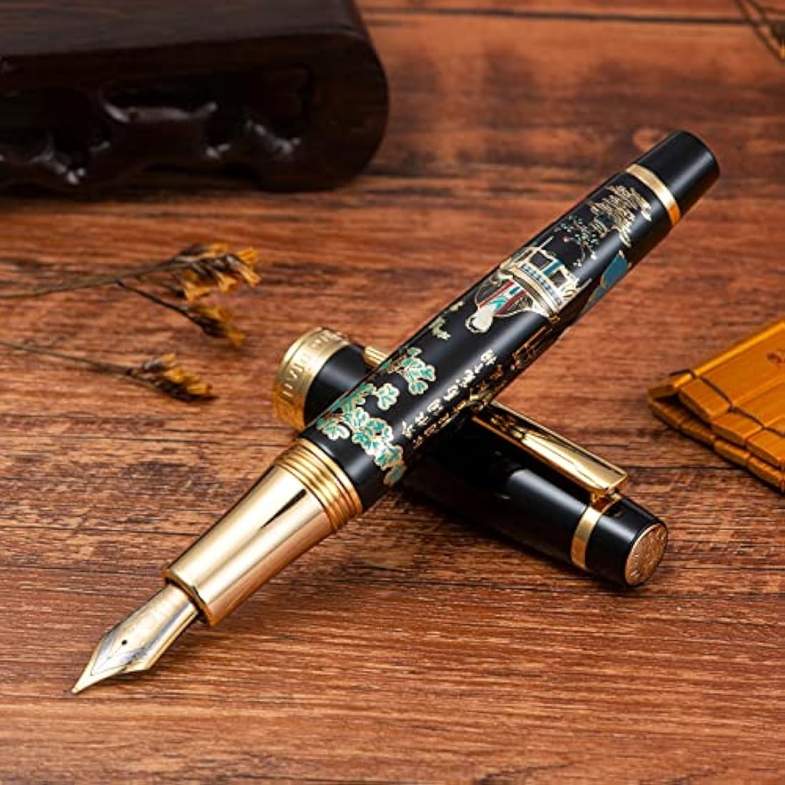 Hongdian 231 Chinese Classical Fountain Pen, Iridum Fine Gold Nib with Chinese Painting Design, Smooth Writing Pen with Ink Converter and Metal Pen Box Set