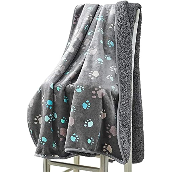 Allisandro Waterproof Blanket 200×140 cm for Couch, Chairs, Car, or Bed, Machine Washable Triple Layer Tech Waterproof Furniture Protector with Cute Paw Print for Medium Large Dogs
