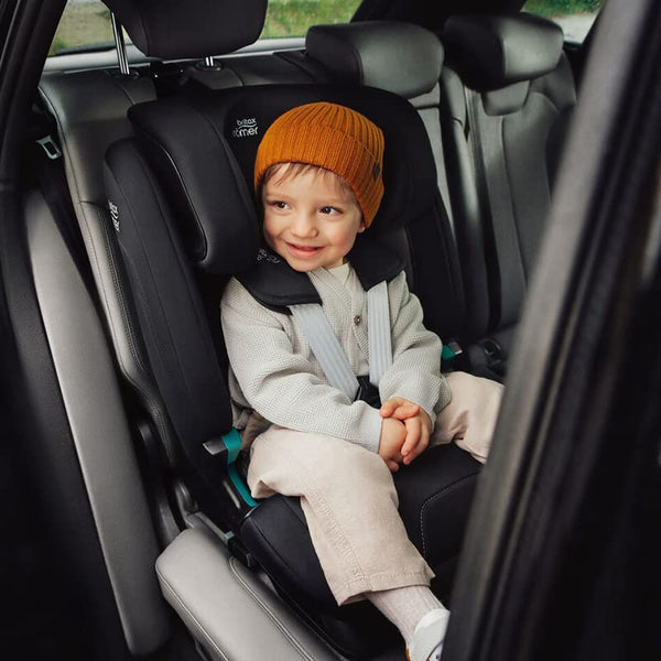 BRITAX RÖMER Car Seat EVOLVAFIX, with ISOFIX, Child from 76 to 150 cm (i-Size), from 15 Months to 12 Years, Space Black