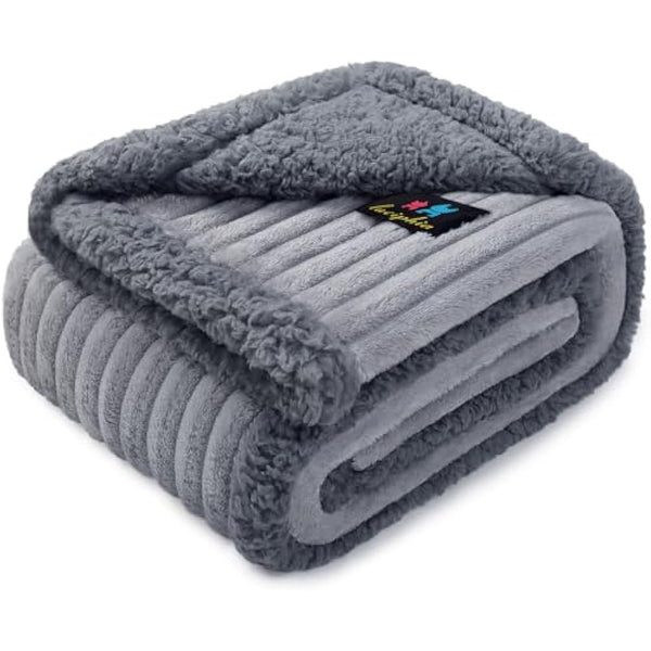 luciphia Washable Waterproof Dog Blanket Cute Dog Cat Blankets, Medium Large Dog Blankets for Sofa and Beds, Grey XL (145 * 216cm)