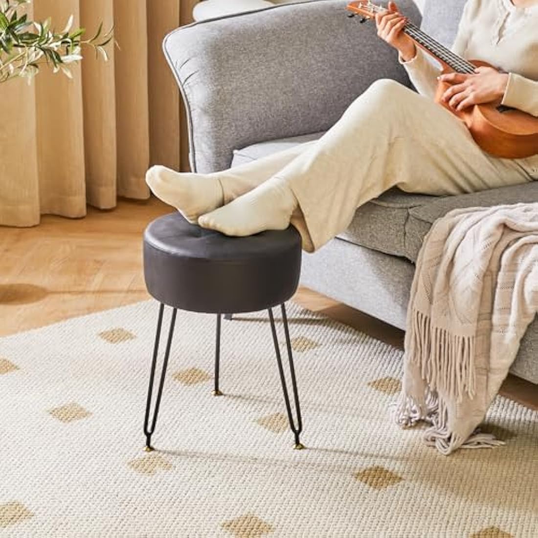 IBUYKE Faux Leather Round Footrest Stool, Makeup Vanity Stool Side Table, PU Dressing Table Seat, Pouf Couch Stool, Golden Steel Legs, Black L/G-31B