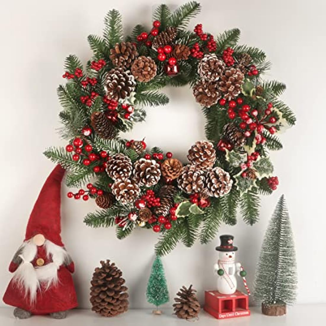 12PCS Christmas Berries Decorations, Christmas Pine Cones Berry Pine Branch Set, Holly Spray Artificial Christmas Picks for Crafts Gift Wrapping DIY Winter Floral Picks Tree Fillers Wreaths Decor