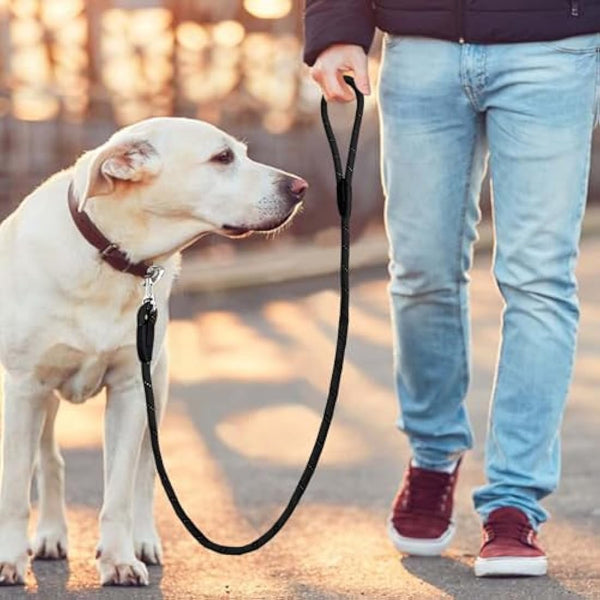 Aitodos® 1.8m Reflective Rope Dog Lead, Anti-Pull Dog Leash, Suitable for Training or Walking, Suit for Extra Large, Medium, Small Dogs, Diameter of Dog Leads 1.2cm, Black