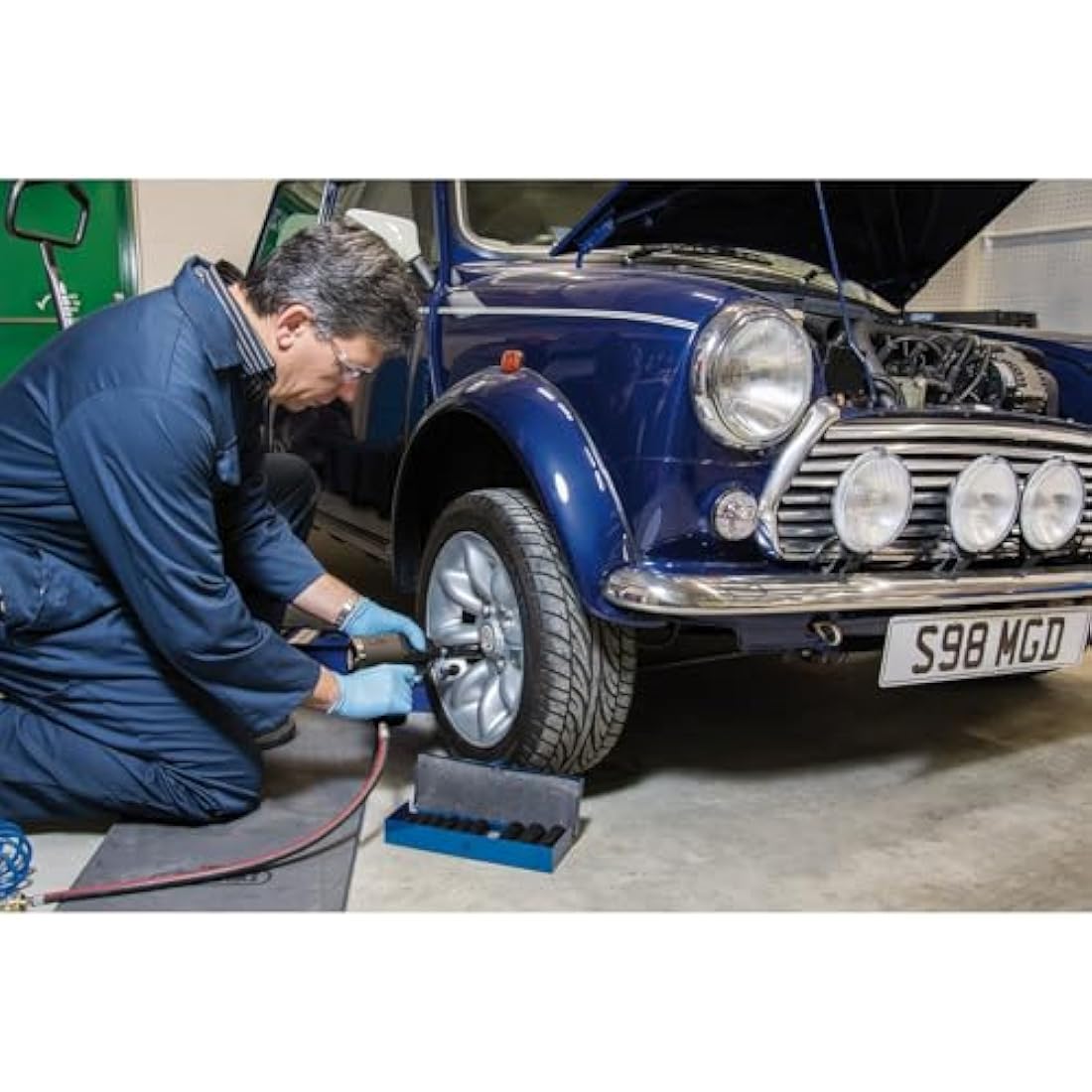 Draper 38369 Expert Hi-Torq Metric Socket Set, 1/2" Square Drive, 10 Pieces , Black