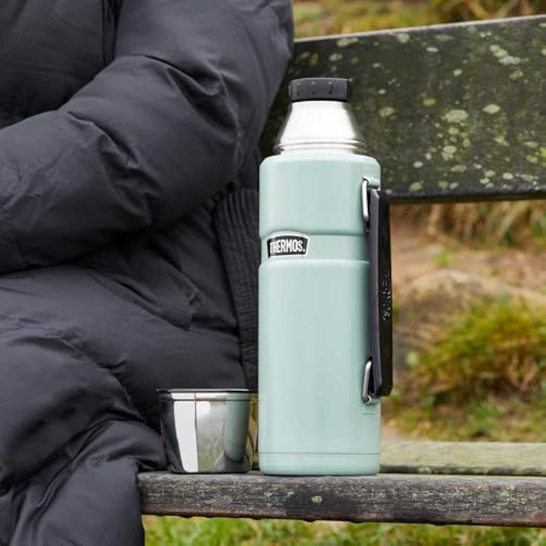 Thermos - Stainless King Red Travel Flask (1.2L) - Premium Leak Proof Insulated Tea & Coffee Flask for Hot & Cold Drinks, Built-in Cup, Twist-Pour Stopper, BPA-Free, Durable Steel, Dishwasher Safe