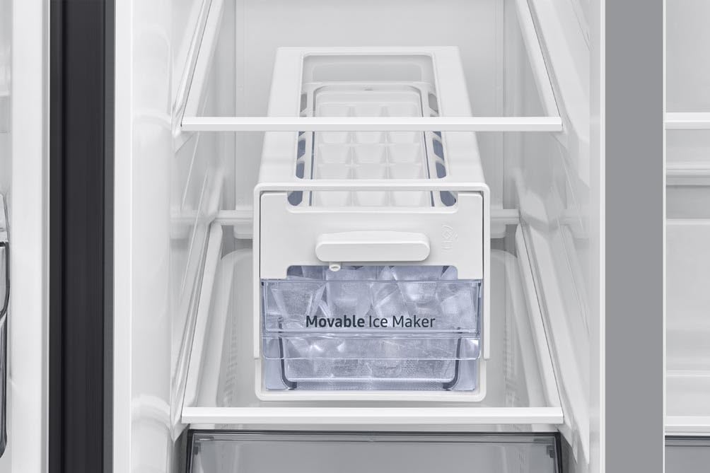 Samsung American Style Fridge Freezer with SpaceMax Technology, Power Cool and Power Freeze Technology, Black, RS62DG5003B1E