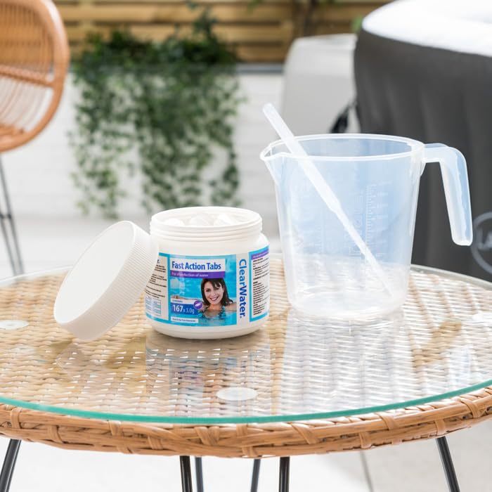 Clearwater Fast-Dissolving Chlorine Tablets, 167 Tabs for Hot Tubs & Pools, Quick-Acting Water Treatment