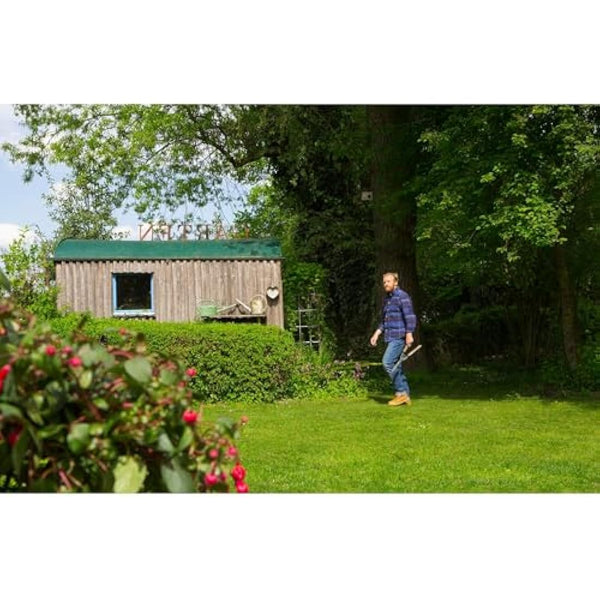 Gardena NatureCut hedge clippers: Sturdy clippers for cutting hedges and thicker branches, 23 cm, with non-stick blade coating and ergonomic wooden handles (12300-20)