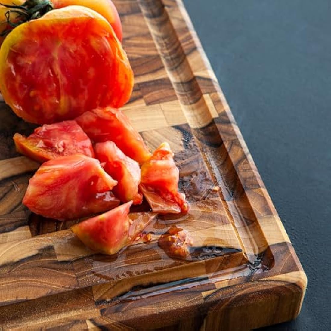 Erreke Wooden Chopping Boards, End Grain Large Teak Wood Chopping Board, Ideal for Kitchen or Barbecue, Serve or Chop Food Meat Cheese Bread, 44 x 29.5 x 3.2 cm (with Juice Groove)