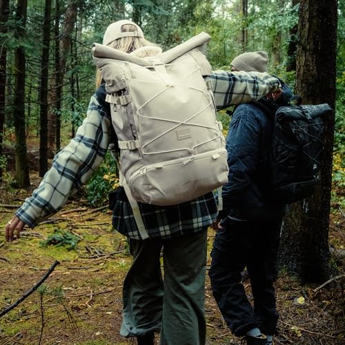 Johnny Urban Travel Backpack Women & Men - Allen XL Travel - Rucksack for Hiking, Camping, Trekking, Travelling - 50l Backpacking Bag with Laptop Compartment - Water-Repellent