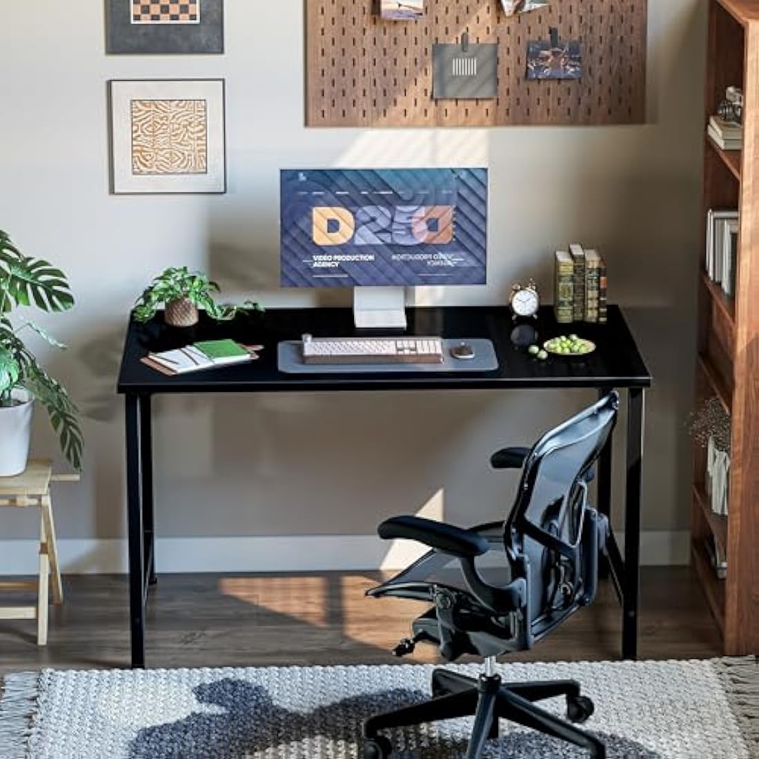 Grandder 120 cm Computer Desk, Home Office Desk Study Writing Kid Table, Simple PC Gaming Desk, Adjustable Feet, Black