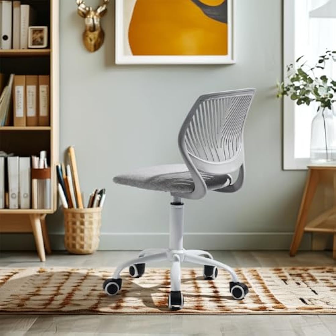 FurnitureR Set of 1 Desk Chair, Adjustable Height Task Chair, Swivel Chair with Small Hole Backrest Design for Bedroom Study Room, Light Grey