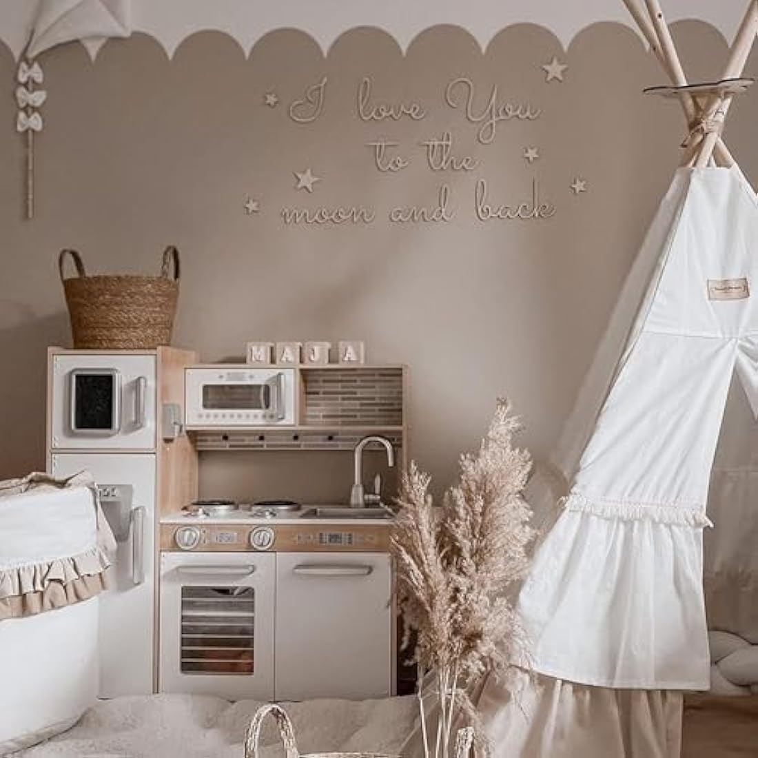 Mamabrum Baby Toys Play Kitchen with LED Lightning System, Wooden Kids Toys, Role Play Kitchen Accessories Included Pretend Play Toy Kitchen for Kids Little Chef Kitchen Playset, Natural Wood