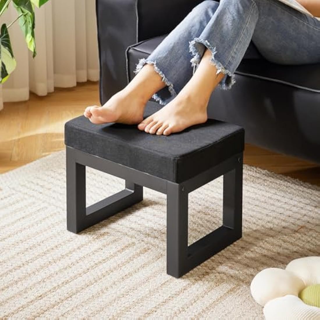 IBUYKE Small Foot Stool with Padded Seat, Pouffe Stool Change Shoe Footrest, Ottoman Footrest Extra Seating for Entryway for Living Room Bedroom,Black WBD001B
