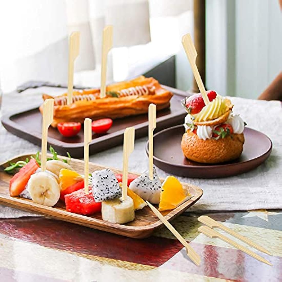 Hysagtek 400 Pieces Skewers Toothpicks 3.5 Inches Cocktail Picks for Appetizer Picks Wooden Skewers Toothpicks for Cocktail, Appetizers, Fruit, Sandwich, Barbeque Snacks