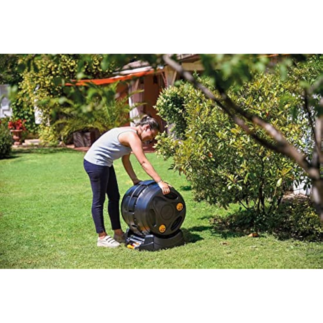 HOZELOCK - Easymix 2-in-1 Composter: Rotating Composter with 100 Litre Capacity. Mixing 3x Faster than Standard Composters (8 Weeks), Compost Juice Collection Container [4001 0000]