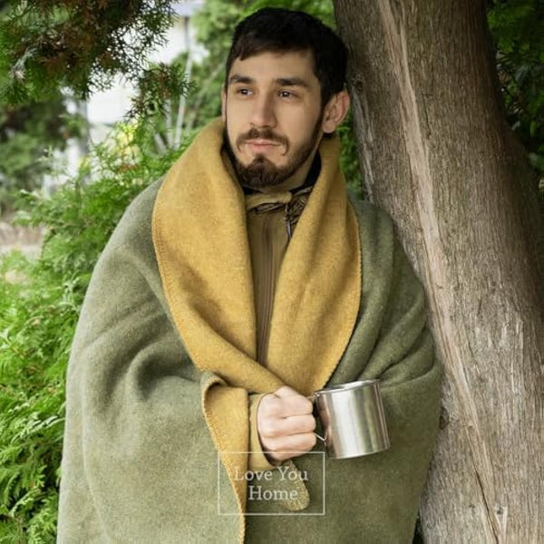 LYHome Travel Blanket - Extra Warm Picnic Throw, Bed Camping Outdoor Wool Blankets, Cozy Soft Throws, Military Army and Garden Outside Use (51x67 in | 130x170 cm | Olive Green - Mustard Double-sided)