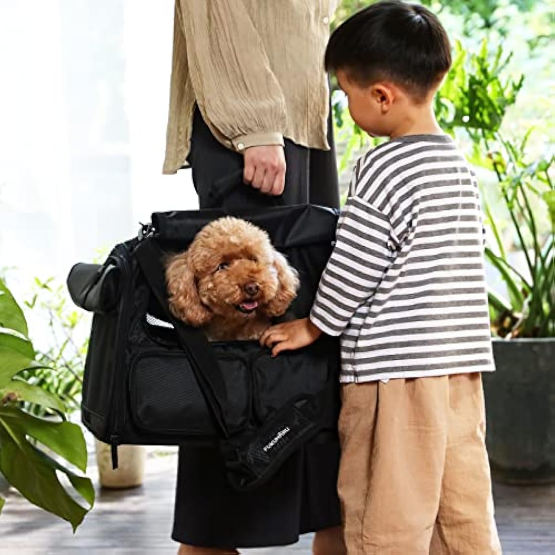 FUKUMARU Cat Carrier, 4 Mesh Windows Small Dog Carrier, 4 Storage Pockets Cat Travel Bag, Under 6.8 Kg Airline Approved Pet Carrier, Rollable Cover for Nervous Cats, Black