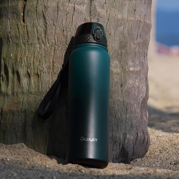 OLDLEY Stainless Steel Water Bottle with Straw 1L Vaccum Insulated Large Drink Flask Metal Water Bottles 1 Litre Leakproof Keep Drinks Hot Cold for Sports Gym Adult Women Men(Green Black, 1 Lid)