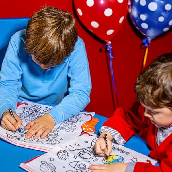 aeioubaby.com 25 Backpacks Color Your Own + Reusable Bag | 25 Individual Bags, 5 Coloured Crayons and Balloon | Children's Gift for Parties and Birthdays (Space)