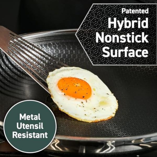 HexClad Hybrid Nonstick Frying Pan, 26 cm, Stay-Cool Handle, Dishwasher and Oven-Safe, Induction Ready, Compatible with All Cooktops
