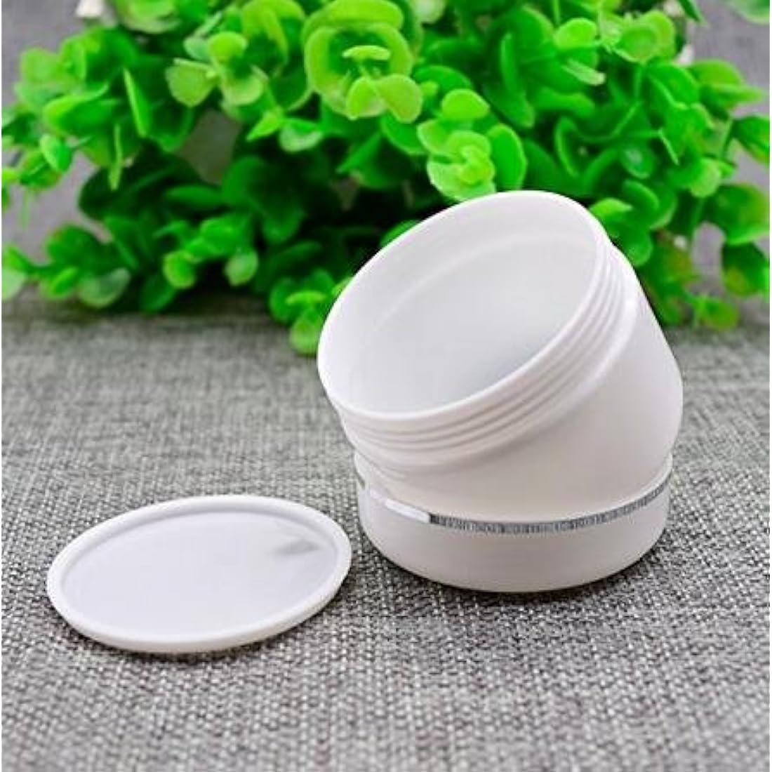 6PCS White Plastic Jar with Dome Lid 8 Oz (250g) Portable Refillable Cosmetic Makeup Face Cream Lotion Jar Lip Balm Lotion Storage Container Bottle Pot Case