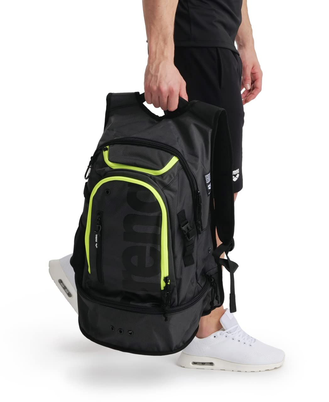 Arena Fastpack 3.0 Sporty Backpack for Swimming, Sea, Gym and Sports, Water-Repellent Travel Bag with Padded Shoulder Straps, Shoe and Wet Clothes Compartment, 40 litres