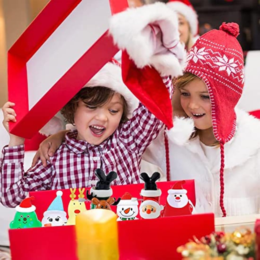 9Pack Christmas Wind Up Toy Funny Jumping Toys Xmas Gift Toys,Spring&Wind Up Small Toy for Kids Party Bag, Walking Clockwork Toys for Kids Christmas Party Favors Stocking Stuffers Cracker Gift Fillers