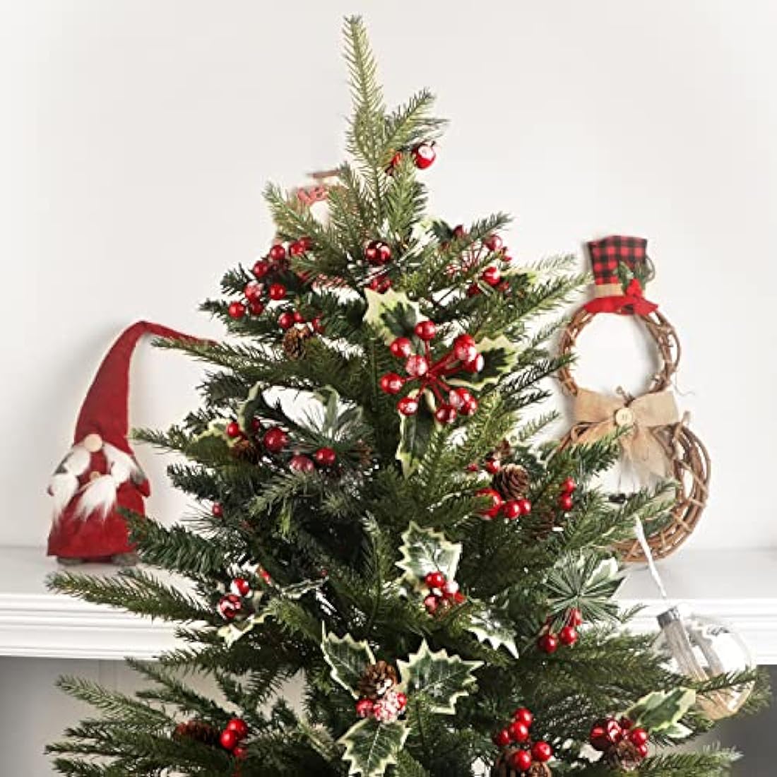 12PCS Christmas Berries Decorations, Christmas Pine Cones Berry Pine Branch Set, Holly Spray Artificial Christmas Picks for Crafts Gift Wrapping DIY Winter Floral Picks Tree Fillers Wreaths Decor