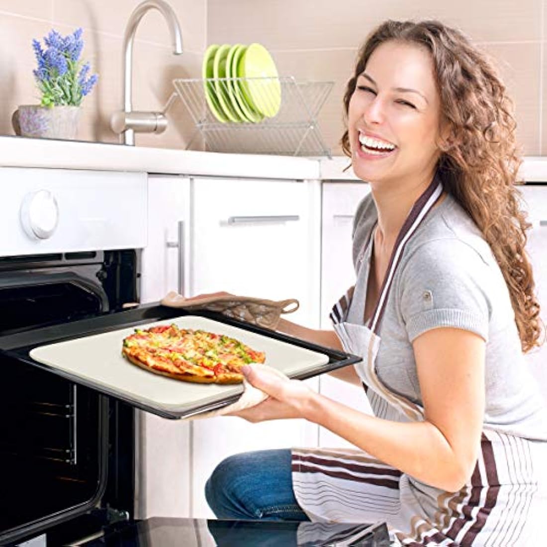 Joeji's Kitchen Pizza Stone & Peel Shovel Set - 30 x 38cm Rectangular Cordierite Stone for Oven BBQ - Aluminium Peel with Removable Wooden Handle