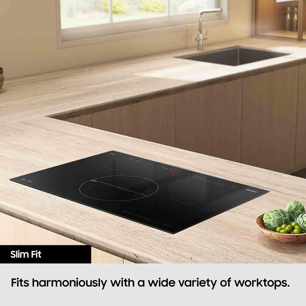 Samsung Slim Fit Induction Hob NZ64B4015FKU1 with Oval Ring and Remote Monitoring, Black