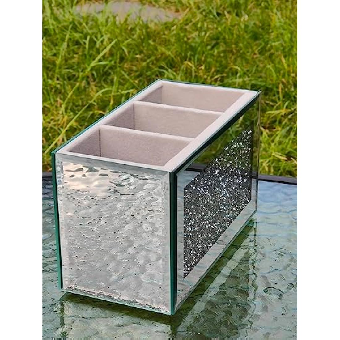 EagleWiz Crushed Diamond Jewel Brush Holder Organiser Beauty Box, 3 Compartment Makeup Storage Box, Silver