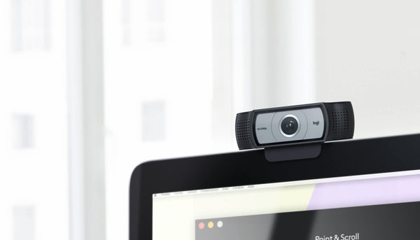 Logitech C930-E Business Webcam, Full HD 1080p/30fps Video Calling, Light Correction, Autofocus, 4X Zoom, Privacy Shade, Works with Skype Business, WebEx, Lync, Cisco, PC/Mac/Laptop/Macbook/Chrome
