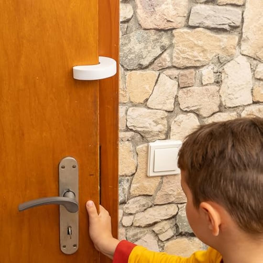 Door Finger Guards, 4 pcs, White, Foam, for Kids and Pets, for Doors Between 0.39-2", Prevent Finger Pinch Injuries, Door Finger Pinch Guard, Anti Slam Babyproof Door Stopper, Child Proof Door Stop