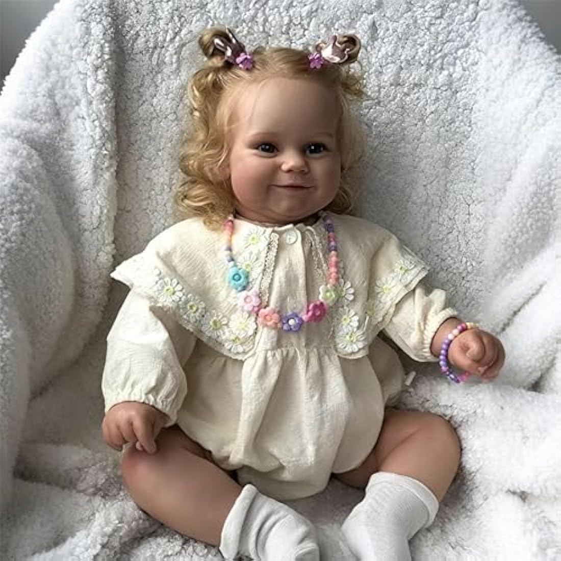 Pinky Reborn Dolls Lovely 24 inch 60 cm New Reborn Maddie Girl Doll with Rooted Blonde Hair Soft Cuddle Body Toys