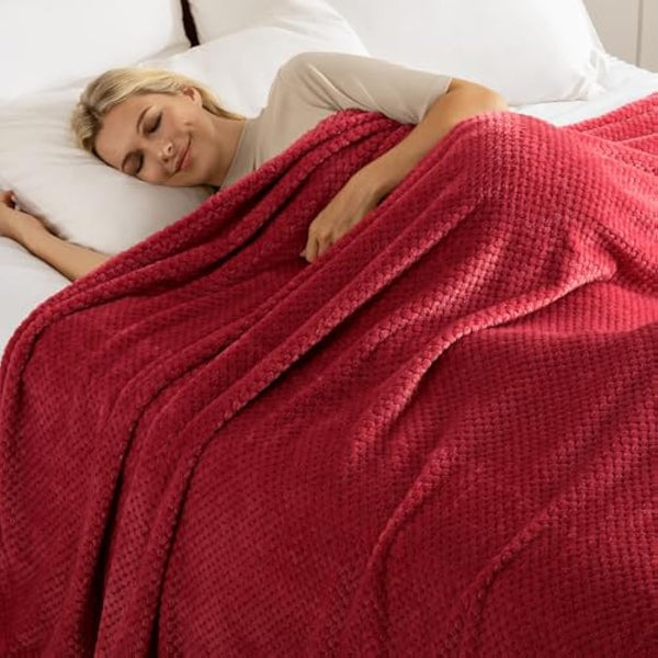 Exclusivo Mezcla King Size Fleece Bed Blanket, 230x265 CM Soft Jacquard Weave Waffle Pattern Blankets for Bed Settees, Burgundy