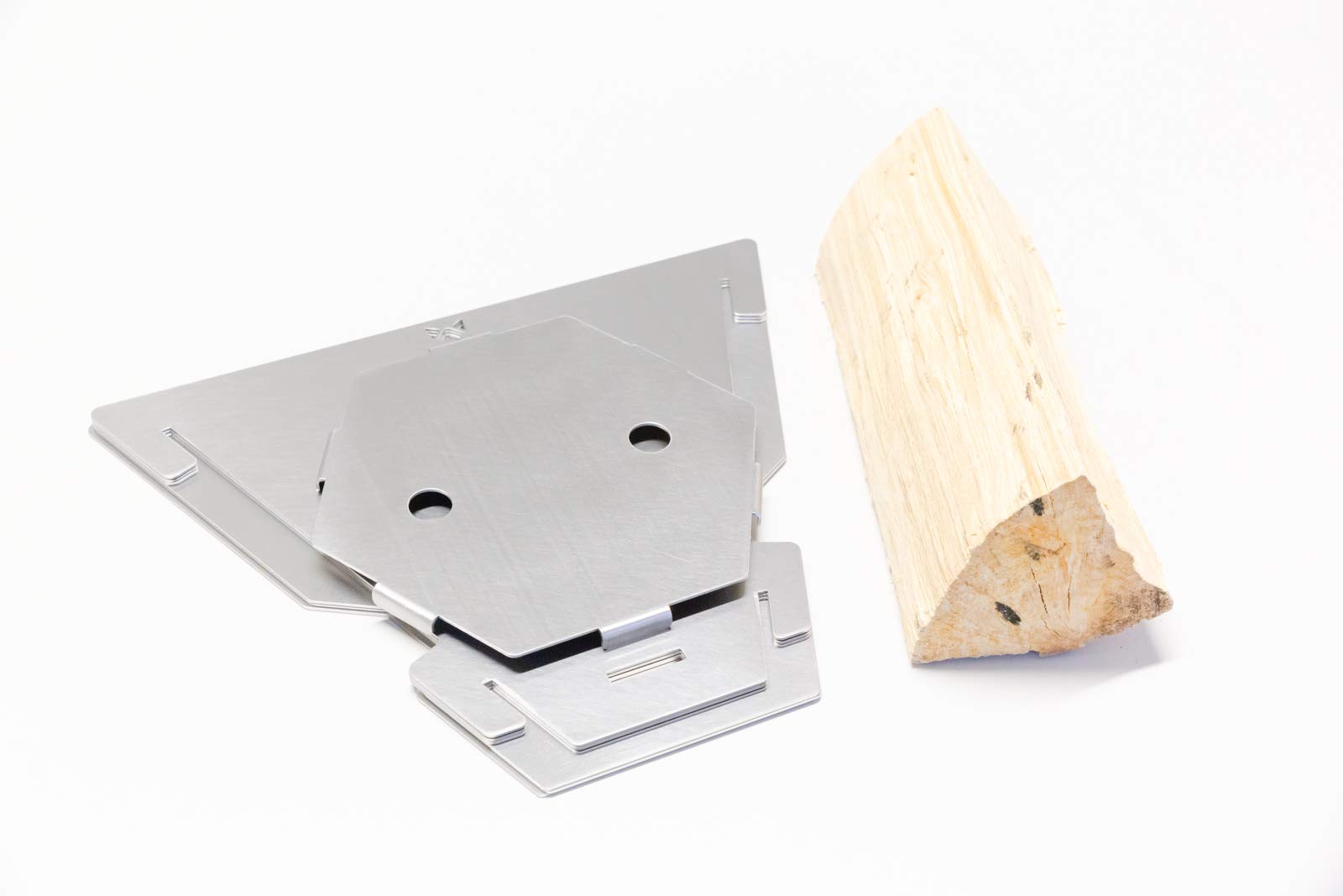 FENNEK Hexagon | The mobile fire pit made of stainless steel | Easy to dismantle and stick together | For camping, fishing vanlife and much more.