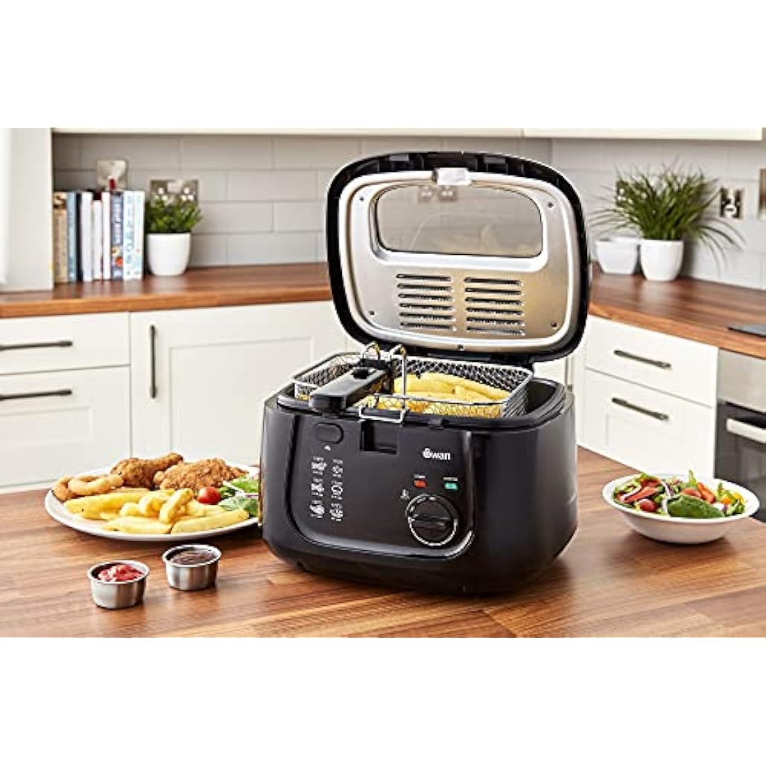 Swan SD6080BLKN 2.5 Litre Deep Fat Fryer with Viewing Window, Adjustable temperature controls, Easy Clean, 1800W, Black